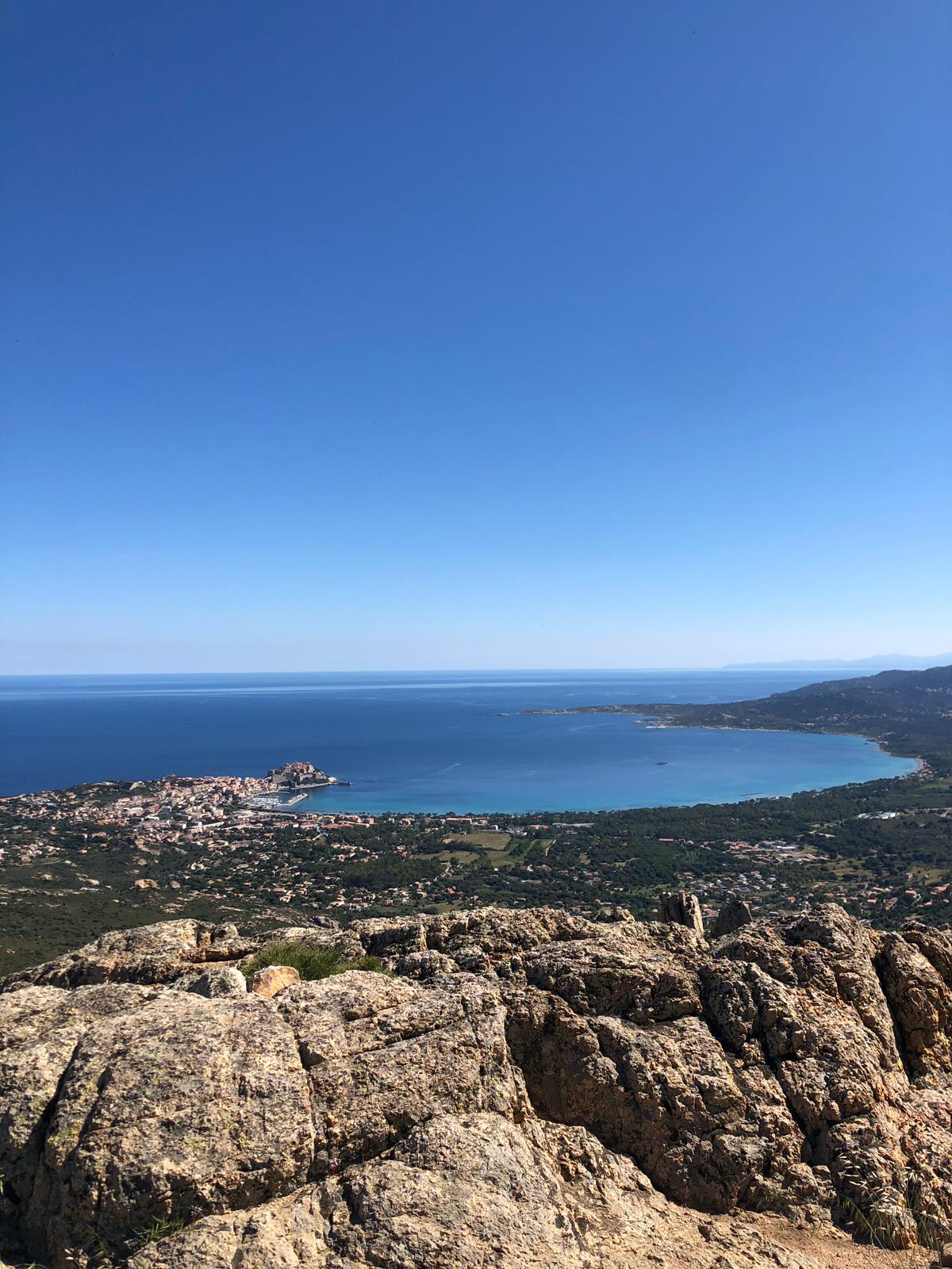 Il n’y a pas que la plage à CALVI mais il y a la randonnée aussi